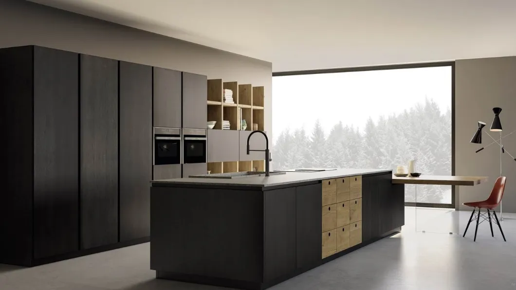 Cucina Moderna elegante con isola centrale New Time Gola in rovere vulcano e rovere natura di Mirandola